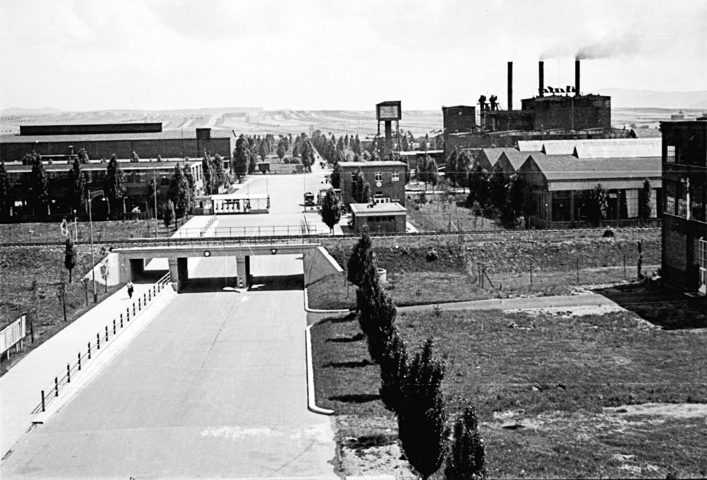 Tovární areál v Otrokovicích